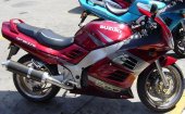 1999 Suzuki RF 900 R photo